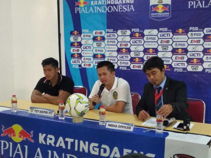Gawangnya Dibobol 5 Kali, Pelatih Kepri 757 Puji Simic