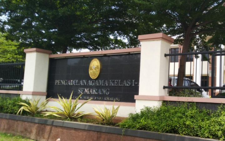 Sosmed dan Judi <i>Online</i> Faktor Perceraian Pasutri Semarang