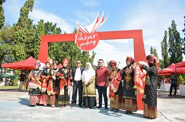 Generasi Pesona Indonesia Padang Sasar Pengunjung Milenial