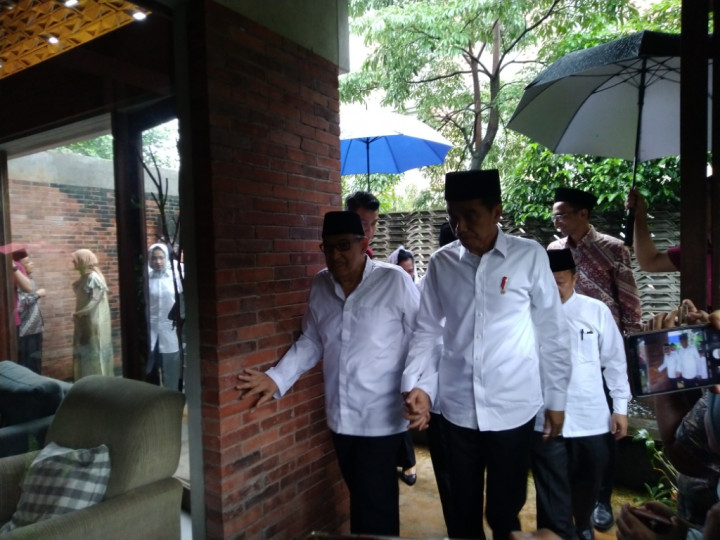 Presiden Sowan ke Quraish Shihab