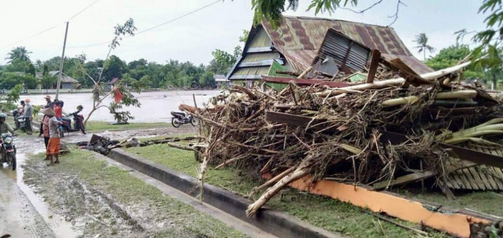 Death Toll from South Sulawesi Floods and Landslides Rises to 59