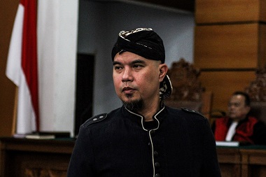 Tanggapan Ahmad Dhani Soal Bebasnya Ahok