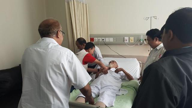 Pemeriksaan Kesehatan Ba'asyir Dikawal Ketat