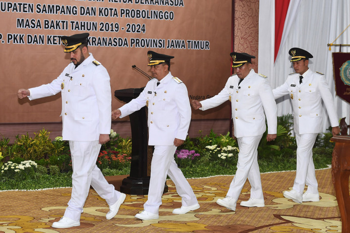 Wali Kota Probolinggo dan Bupati Sampang Resmi Dilantik