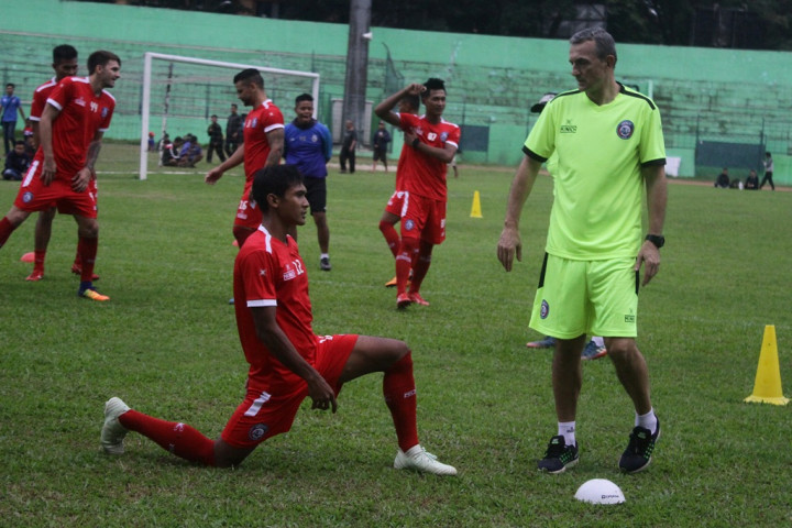 Arema Tetap Boyong Skuat Terbaik ke Tangerang