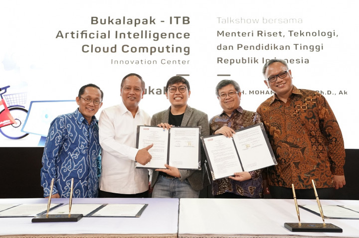 Bukalapak Gagas Pusat Pengembangan Teknologi Cloud dan AI