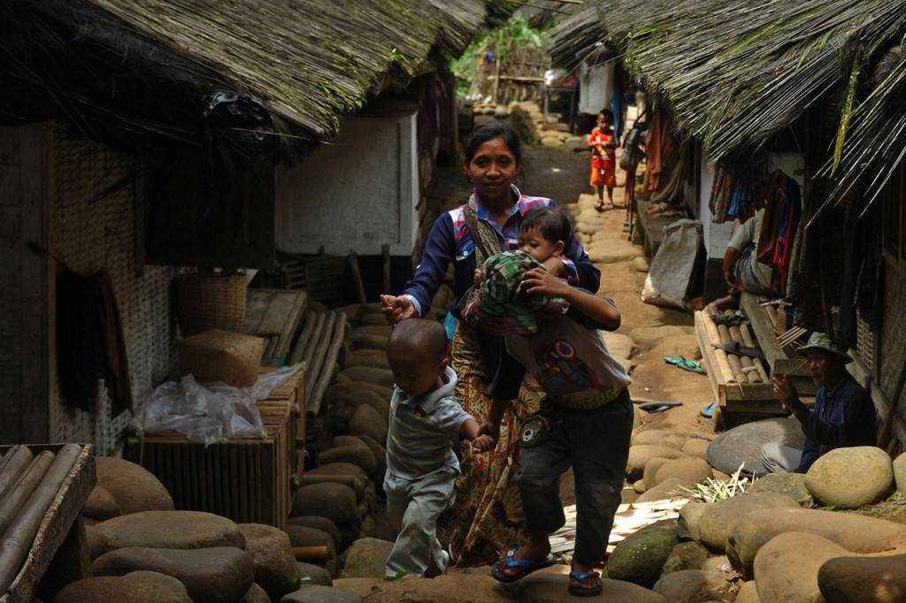Merawat Tradisi di Kampung Naga