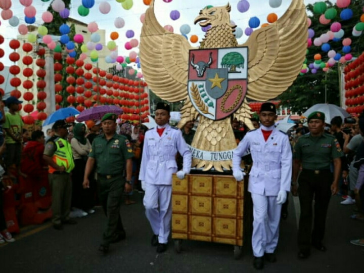 Wujud Kebinekaan Kota Solo Sambut Imlek
