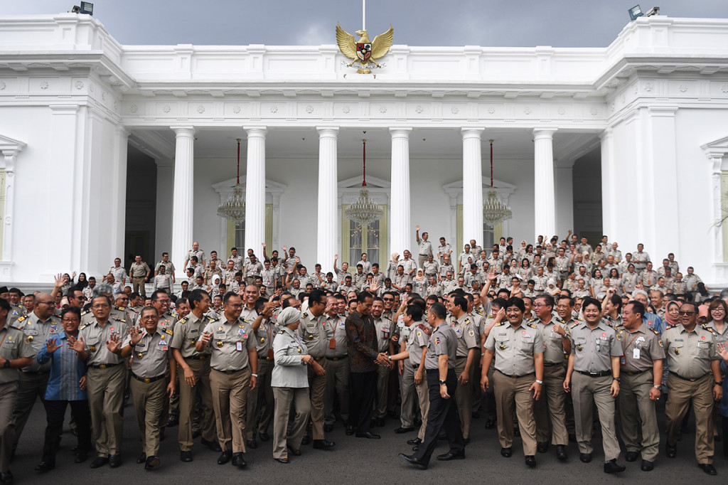 Jokowi Janjikan Tunjangan Kinerja Bagi PNS ATR/BPN - Medcom.id