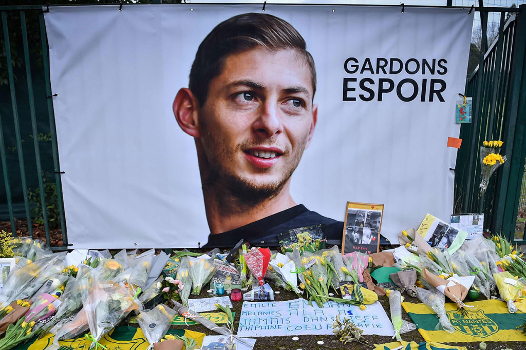 Jenazah yang Ditemukan di Puing Pesawat Adalah Sala