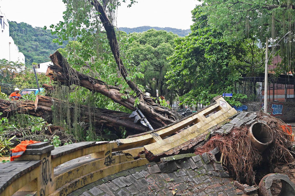 Badai Terjang Brasil, 5 Orang Tewas