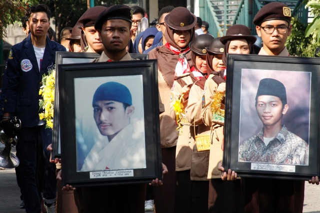 Keluarga Korban Trisakti Menuntut Kejelasan