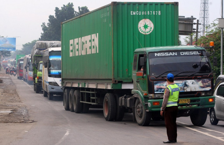 Angkutan Barang Kelebihan Muatan Bisa Dipidana