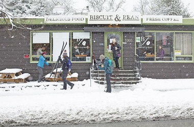 Salju Setebal 15 Cm Selimuti Seattle