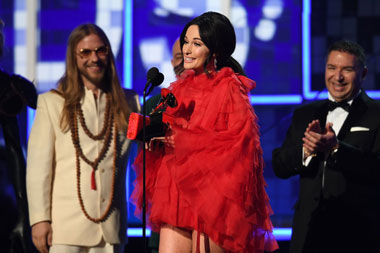 Kacey Musgraves Menang Album of the Year Grammy