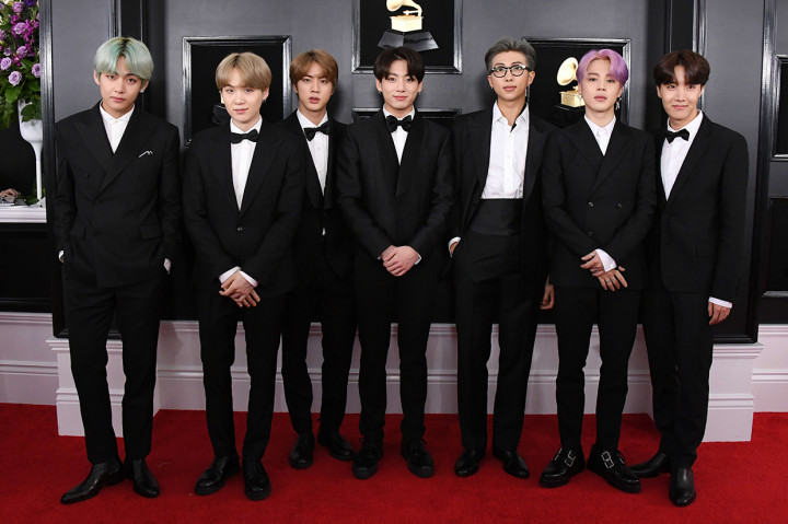 BTS Tampil Perdana di Red Carpet Grammy 2019