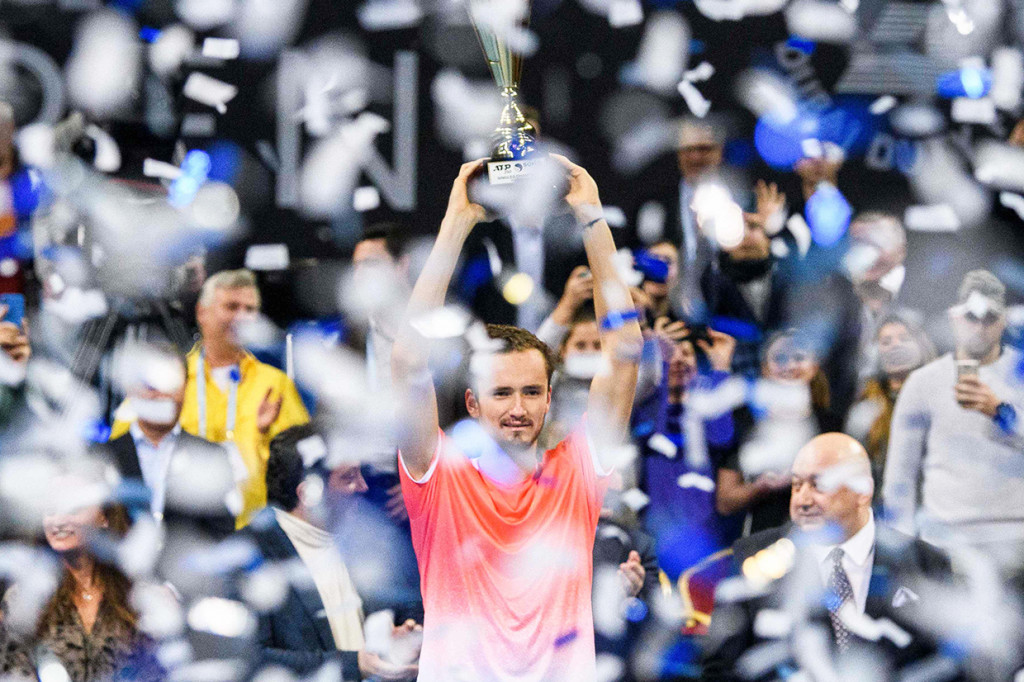 Kalahkan Fucsovics, Medvedev Juara Sofia Open 2019