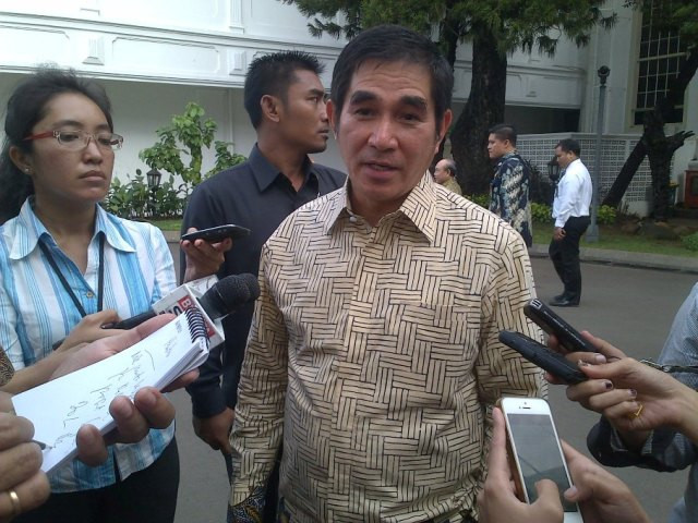 Hamdan Zoelva Sebut  Vonis Irman Gusman Aneh