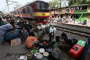 Dana Swakelola Kampung Kumuh Harus Diatur Lewat Pergub
