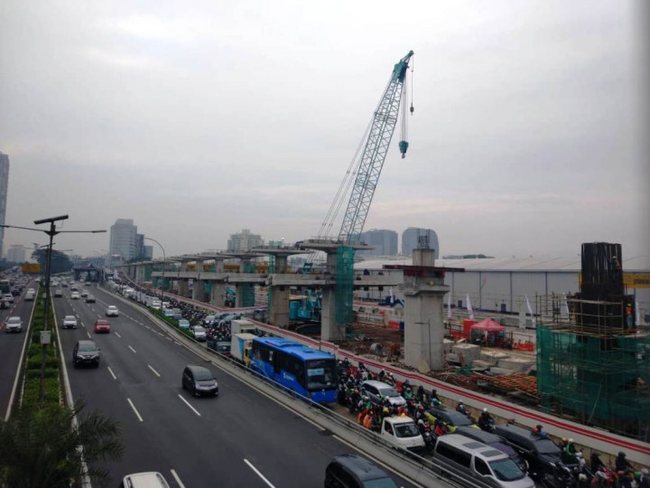 Pembangunan LRT Jabodebek Tahap I Capai 58,3%