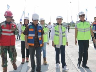 Menteri Rini: Tol Pasuruan-Probolinggo Tekan Biaya Logistik