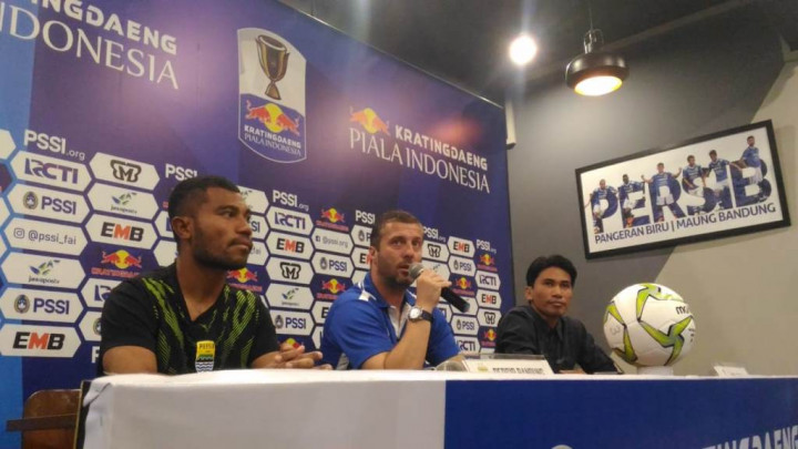 Jamu Arema, Persib Tanpa Dua Pemain Pilar