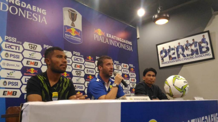 Bentrok dengan Arema, Persib tidak Perlu Banyak Gol