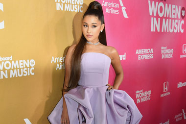 Album Terbaru Ariana Grande Pecahkan Rekor Streaming