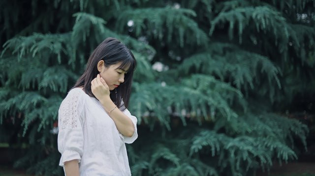 Jangan bersedih ada cara mudah yang bisa Anda lakukan saat cinta tak terbalas. (Foto: Reychan/Unsplash.com)