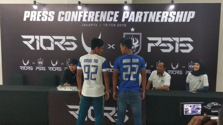 Kearifan Lokal Hiasi Jersey Anyar PSIS Semarang