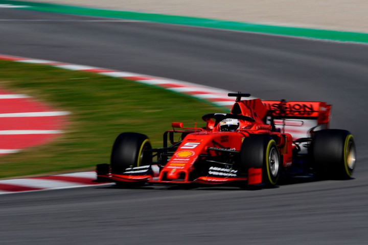 Jadi yang Tercepat di Hari Pertama, Vettel: Ferrari Sudah Mendekati Sempurna