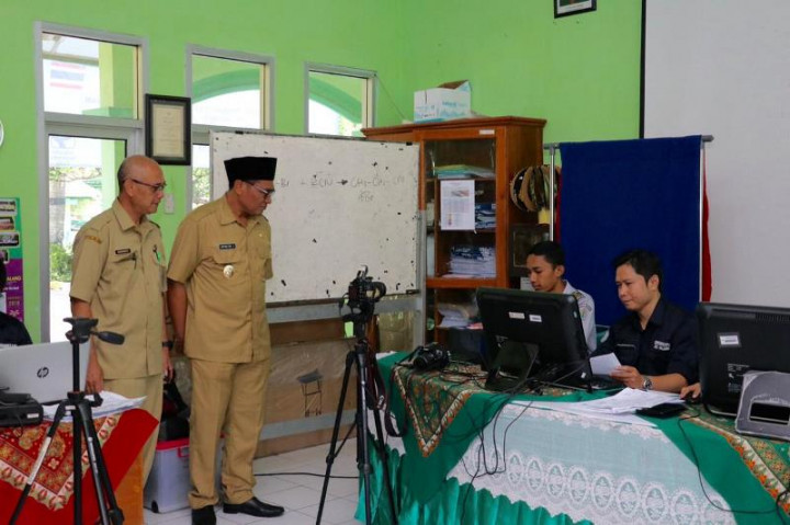 Dispendukcapil Malang Rekam KTP-el Langsung ke 15 Sekolah