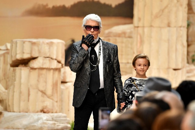 Penghormatan Usai Kematian Karl Lagerfeld