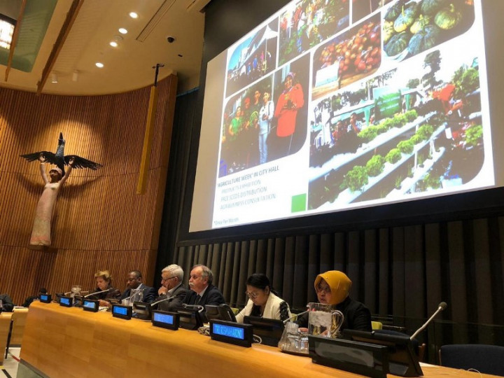 Risma Pamer Ketahanan Pangan Surabaya ke PBB