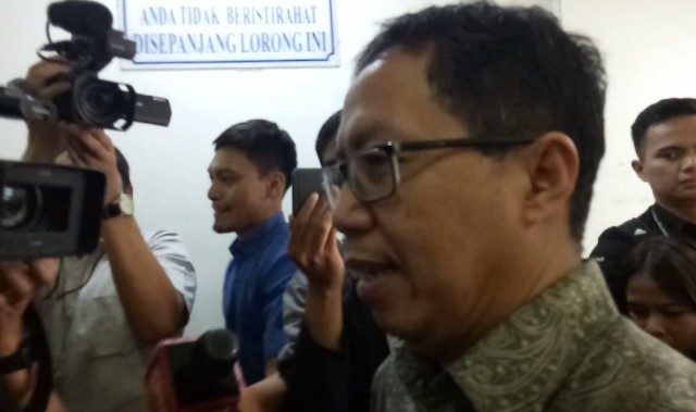 Plt Ketua Umum PSSI Joko Driyono (Jokdri) memenuhi pemeriksaan lanjutan di Direktorat Reserse Kriminal Umum (Ditreskrimum) Polda Metro Jaya. Foto: Medcom.id/Siti Yona Hukmana.