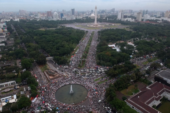 Munajat 212 Disinyalir Bermuatan Politik