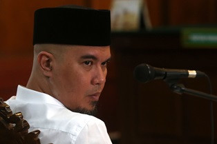Ma'ruf Amin Sebut Ahmad Dhani Tak Paham NU
