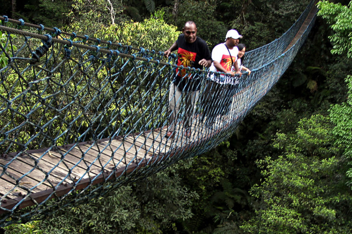 Siasat Pemerintah Perbaiki Jembatan Tua