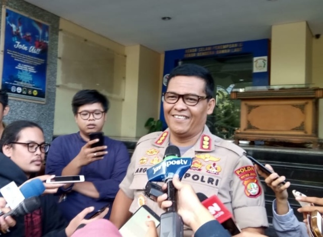 Jokdri Dicecar 40 Pertanyaan