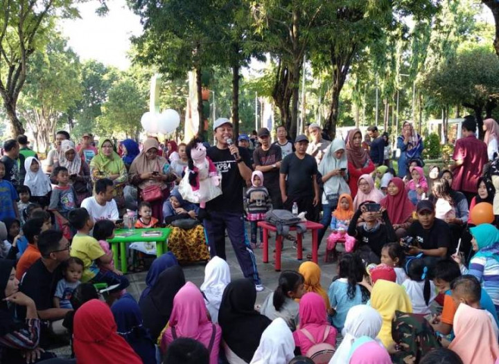 Kak Avan, Guru yang Mengampanyekan Gemar Membaca dengan Berdongeng