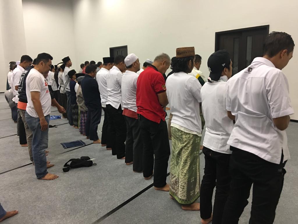 Azan, Salat, Salawat Berkumandang di Konvensi Rakyat