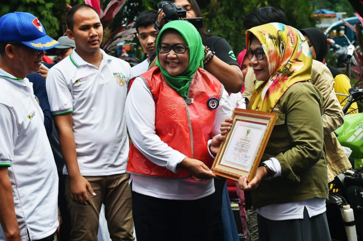 Bupati Bogor Terbitkan Perbup Anti Plastik