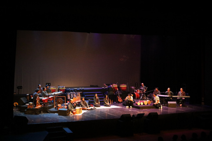 Pesan Keberagaman dan Kritik Djaduk Ferianto di Konser 23 Tahun Kuaetnika