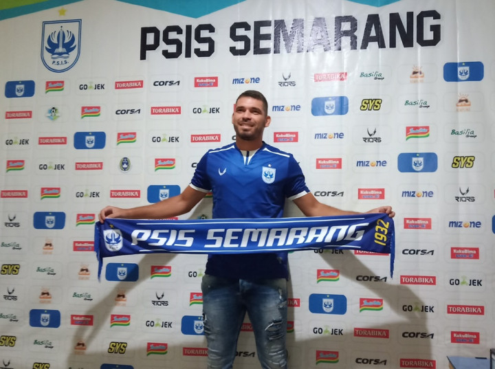 PSIS Resmi Merekrut Wallace Costa