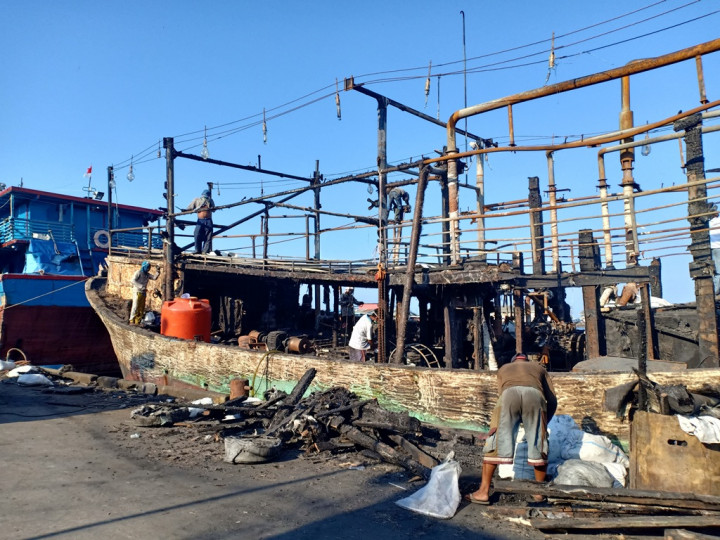 Cerita Pemilik Kapal Selamat dari Kebakaran di Muara Baru