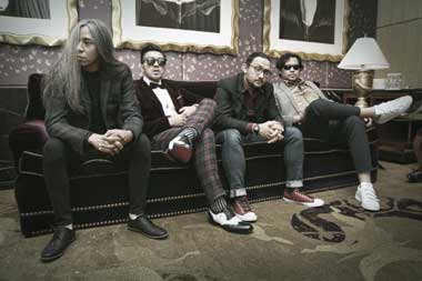 Naif Rilis Video Musik Selama Ada Cinta