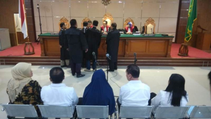 Lima Terdakwa Suap Meikarta Tak Ajukan Eksepsi