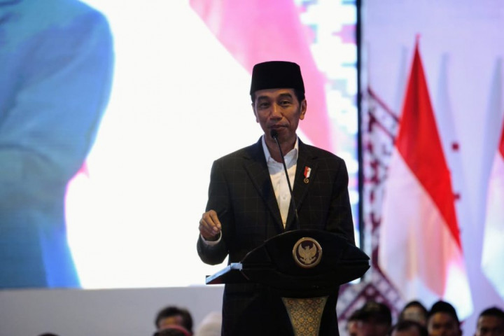 Jokowi Minta Masyarakat Manfaatkan KUR