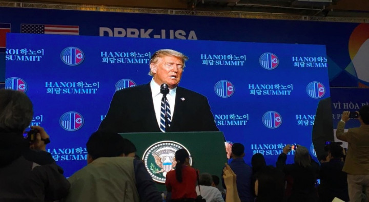 Trump: AS Tak Bisa Cabut Sanksi Ekonomi Korut