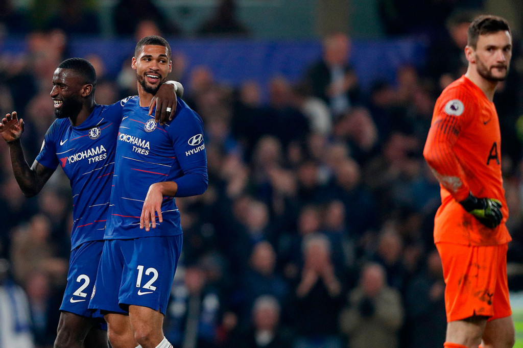 Chelsea Tundukkan Spurs 2-0